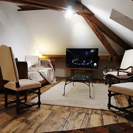 Le Premium Ii - Parking Center *