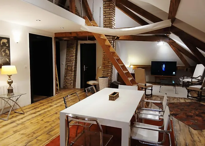 Le Premium Ii - Parking Center